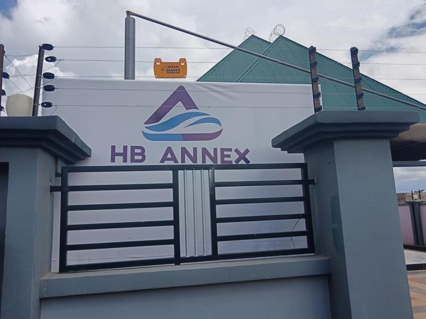 Hba Lodge Kahama Bagian luar foto